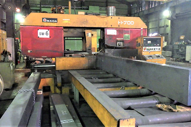 equipment_img_amada.jpg